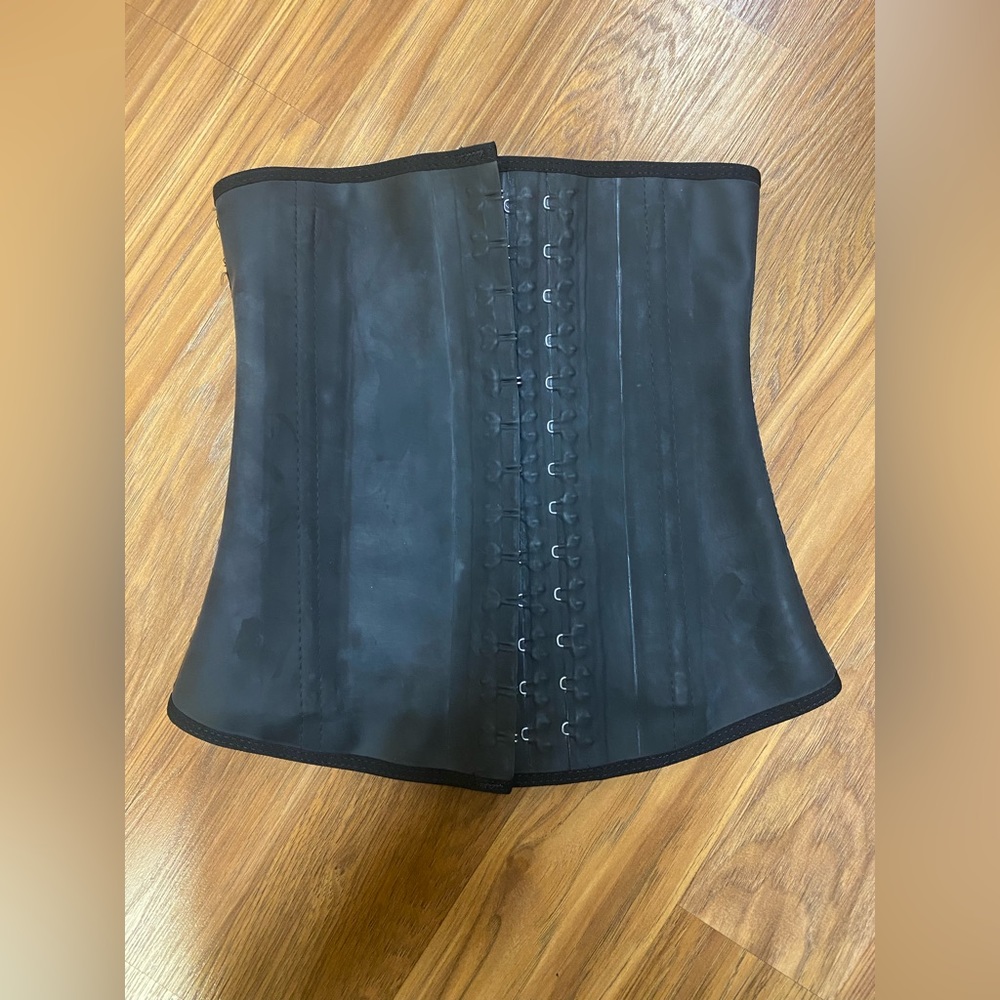 Waist Trainer
